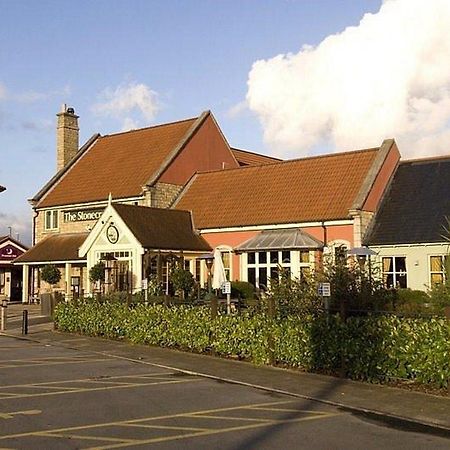 Premier Inn Haydock Park/M6 J23 Warrington Extérieur photo