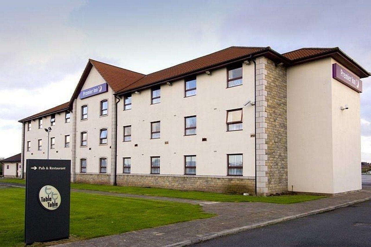 Premier Inn Haydock Park/M6 J23 Warrington Extérieur photo