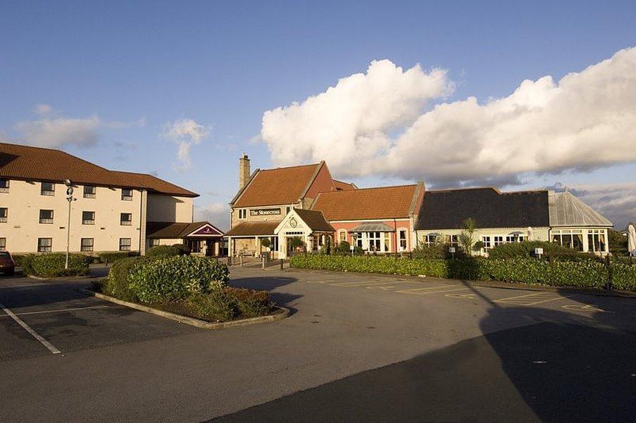 Premier Inn Haydock Park/M6 J23 Warrington Extérieur photo