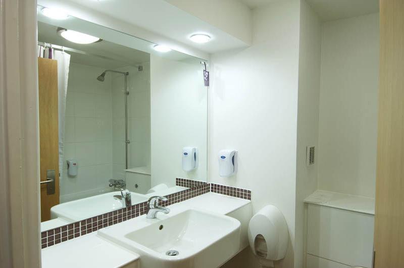 Premier Inn Haydock Park/M6 J23 Warrington Extérieur photo